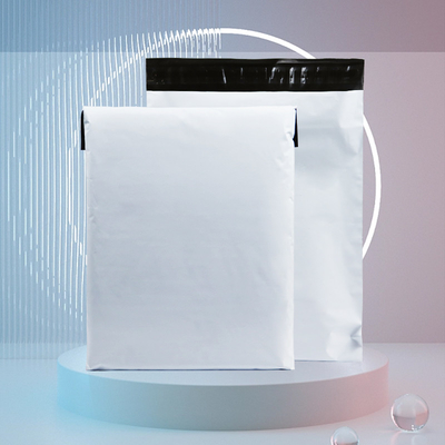 D2W Biodegradable Degradable Shipping Pouches Customized Logo