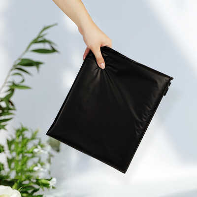 Thickness 100-200 Micron Custom Mail Packaging Bags For Express Delivery