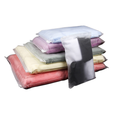 OEM ODM Customized Thickness Clear Plastic Zip Bags For Travel