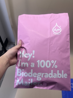 Pink 100% Degradable Biodegradable Courier Bags Eco Friendly Custom Mailers